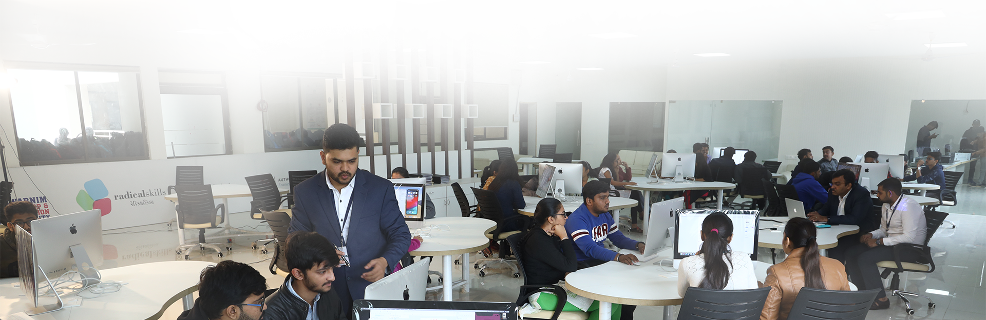 Ios Station Lab Life at Swarrnim | Swarrnim Startup & Innovation University